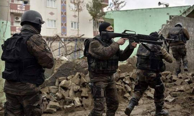 Τουρκία: Ένας στρατιώτης και 15 Κούρδοι αντάρτες νεκροί σε μάχες στην Τσιζρέ