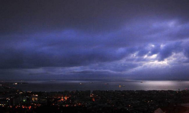 Χαλάει ο καιρός: Με βροχές και καταιγίδες η Τετάρτη - Δείτε που θα χιονίσει (pics)