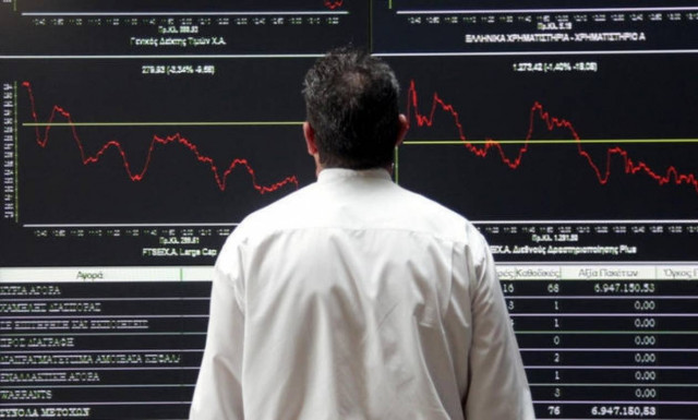 Νέα ιστορικά χαμηλά στο ΧΑ - «Εξαϋλώνονται» οι τράπεζες