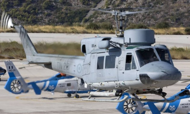 Πτώση ελικοπτέρου: Αυτό είναι το ΠΝ28 που έπεσε στην Κίναρο (photos)