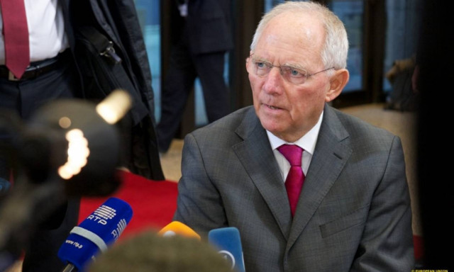 Σόιμπλε: Η Αθήνα πρέπει να ευθυγραμμιστεί με τους στόχους του προγράμματος