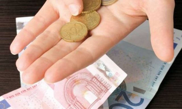 Ελάχιστο Εγγυημένο Εισόδημα: Από τον Απρίλιο η αρχή σε 30 δήμους