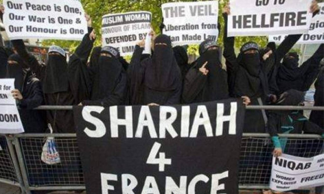 Η προφητεία του Καντάφι-Προσεχώς τζαμί η Παναγία των Παρισίων