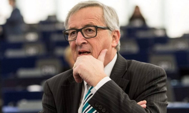 Γιούνκερ: Απαράδεκτο το κλείσιμο των ελληνικών συνόρων