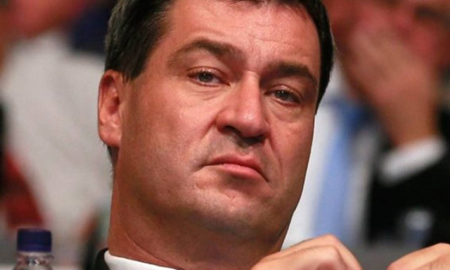 Προκλητικός ο Βαυαρός ΥΠΟΙΚ: Ας στοιβαχτούν οι πρόσφυγες στην Ελλάδα κι έπειτα βοηθάμε