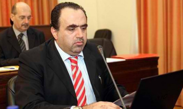 Η απομάκρυνση Σφακιανάκη στοχεύει στον έλεγχο του Διαδικτύου