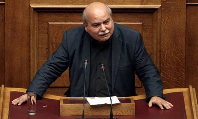 Βουλή: Επεισόδιο μεταξύ Βούτση και Χρυσής Αυγής