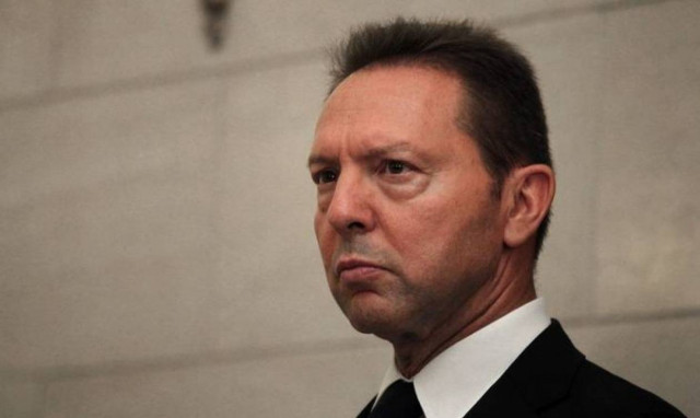 Νέες προειδοποιήσεις Στουρνάρα με πολλούς αποδέκτες