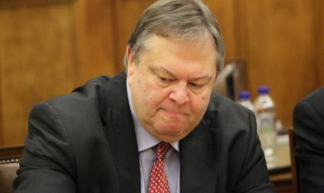 Βενιζέλος:  Η κυβέρνηση υπό την κηδεμονία Μέρκελ και Ολάντ