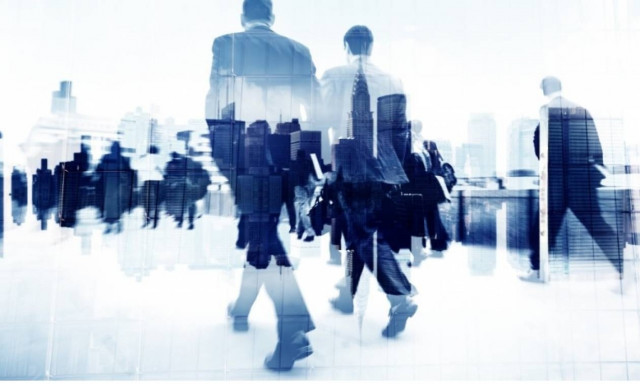 Σε χαμηλό 13 μηνών ο PMI