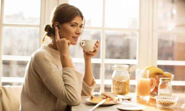 MWC 2016 - Xperia Ear: Βάλτε το αυτί και μιλήστε «έξυπνα»