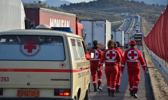 Ελληνικός Ερυθρός Σταυρός: Ανθρωπιστική βοήθεια στο τελωνείο του Προμαχώνα