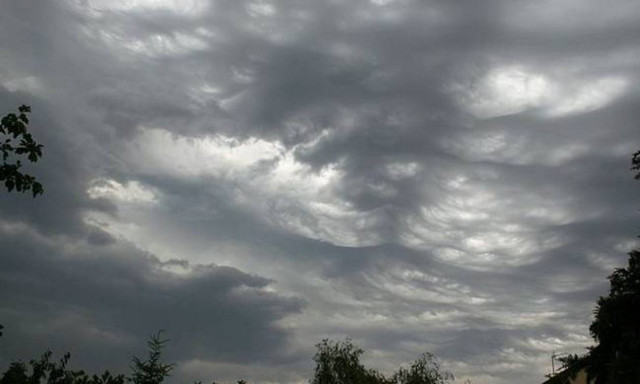 Χαλάει ο καιρός την Τετάρτη με συννεφιά και βροχές - Δείτε που θα σημειωθούν καταιγίδες (pics)