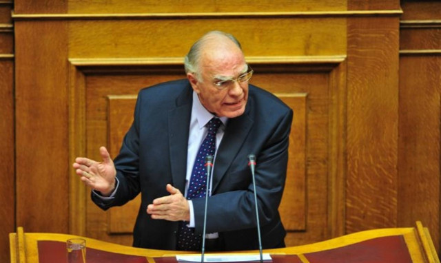 Ένταση στη Βουλή με τον Βασίλη Λεβέντη - Τι είπε για...γορίλες!