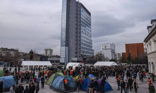 Κόσοβο: Διαδηλωτές συγκεντρώθηκαν στην Πρίστινα ζητώντας την παραίτηση της κυβέρνησης