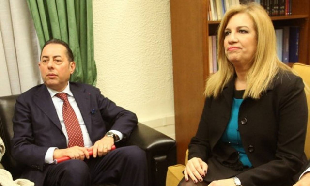 Διάσκεψη των σοσιαλιστικών κομμάτων για το προσφυγικό αποφάσισαν Πιτέλα – Γεννηματά