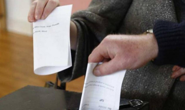 Ιρλανδία-βουλευτικές εκλογές: Ο κυβερνών συνασπισμός καταρρέει