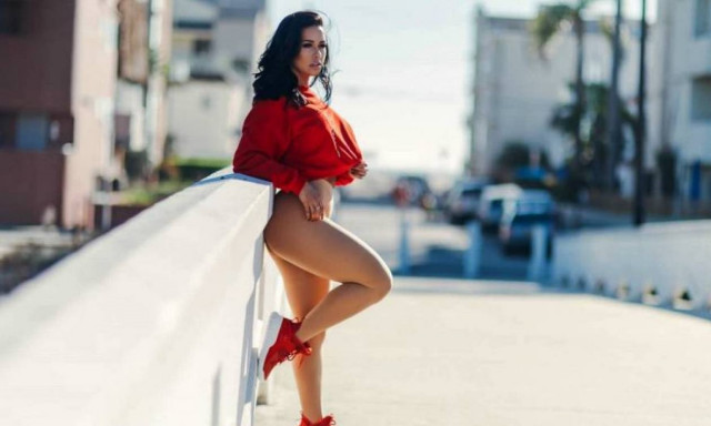 Κόλαση η Στέφανι! (photos)