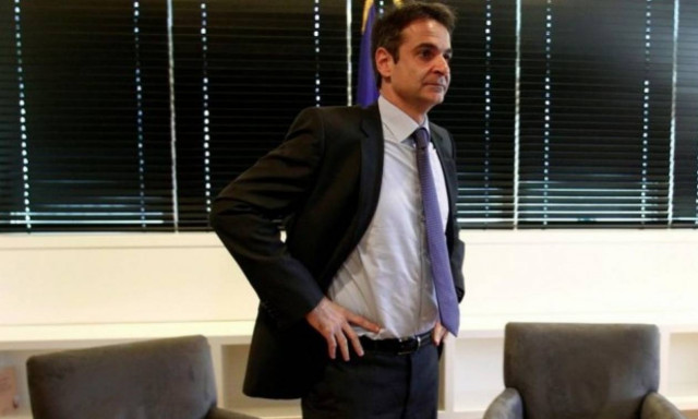 Συνεδρίαση υπό τoν Μητσοτάκη της ομάδας για το προσφυγικό