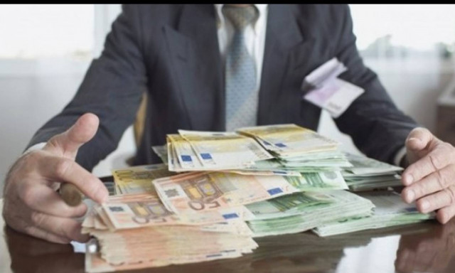 ΕΚΤ: Θέλει ξεπούλημα κόκκινων και …πράσινων δανείων για να κλείσει η αξιολόγηση