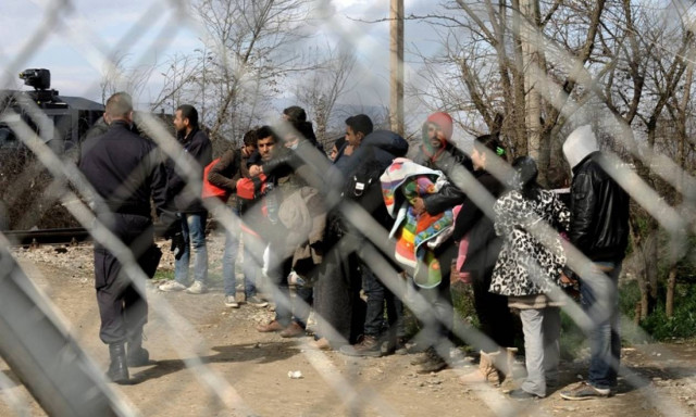 Τέλος στην αισχροκέρδεια εις  βάρος των προσφύγων: Πλαφόν σε τρόφιμα και ποτά - Ποιους αφορά