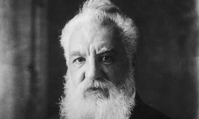 Σαν σήμερα το 1847 γεννήθηκε ο εφευρέτης του τηλεφώνου Αλεξάντερ Γκράχαμ Μπελ