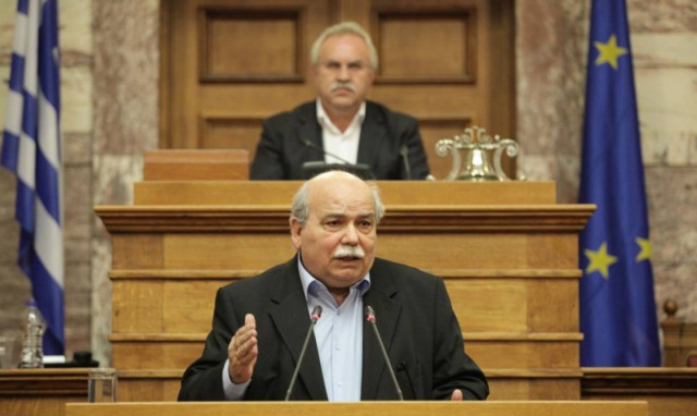 Δραματική έκκληση Βούτση: Να κλείσει τώρα η αξιολόγηση – Τιμωροί οι Θεσμοί