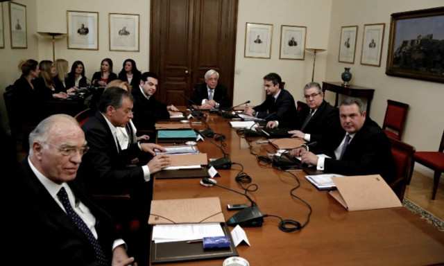 Συμβούλιο πολιτικών αρχηγών: Τι συζητήθηκε πίσω από τις κλειστές πόρτες