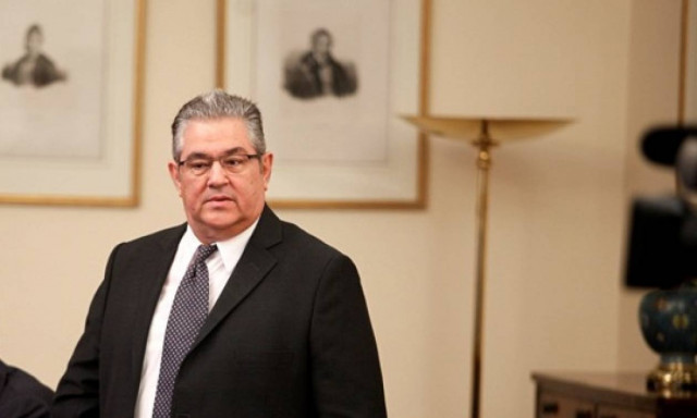 Συμβούλιο Πολιτικών Αρχηγών: Υπόμνημα εννέα σημείων κατέθεσε ο Δ. Κουτσούμπας