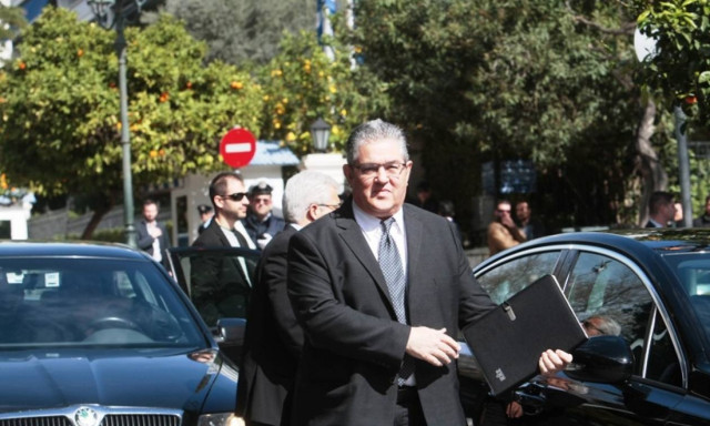 Συμβούλιο Πολιτικών Αρχηγών - Κουτσούμπας: Δεν συναινούμε στα αλισβερίσια