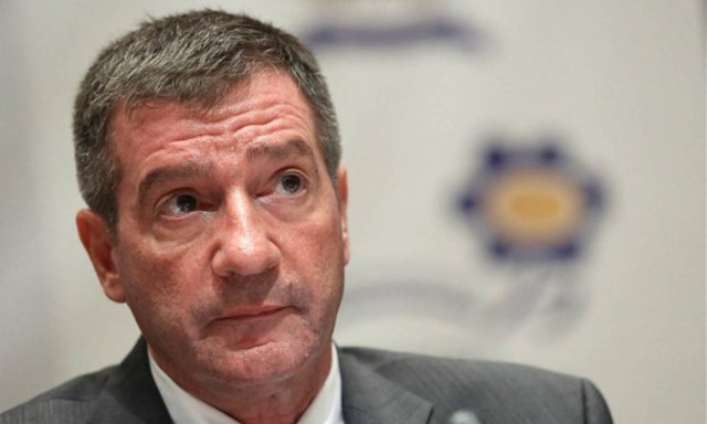 Καμίνης: Θα δώσω χώρους στους μετανάστες, αρκεί να αδειάσει το αίσχος στην πλατεία Βικτωρίας