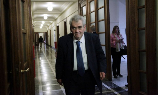 Παπαγγελόπουλος: Η διαπλοκή ψυχορραγεί και παραληρεί