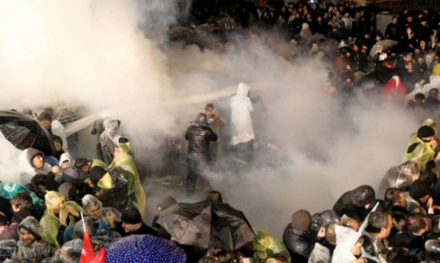 Βρυξέλλες: Η Τουρκία οφείλει να σέβεται την ελευθερία του Τύπου