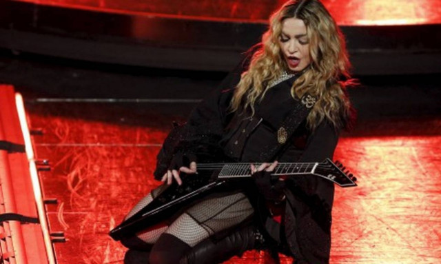 Τα συγκινητικά λόγια της Madonna για τον γιο της - «Λύγισε» στην σκηνή: «Έχασα τον γιο μου»