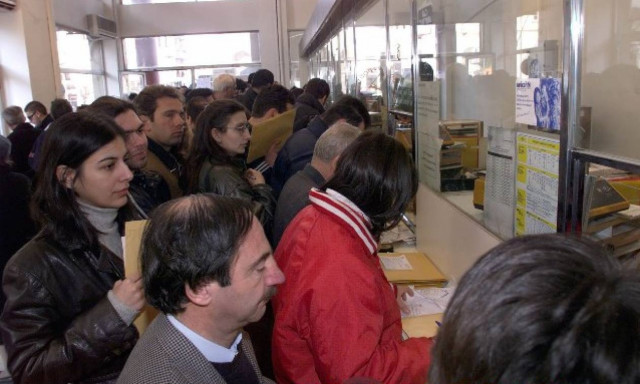 Ξεκινά η υποβολή των φορολογικών δηλώσεων