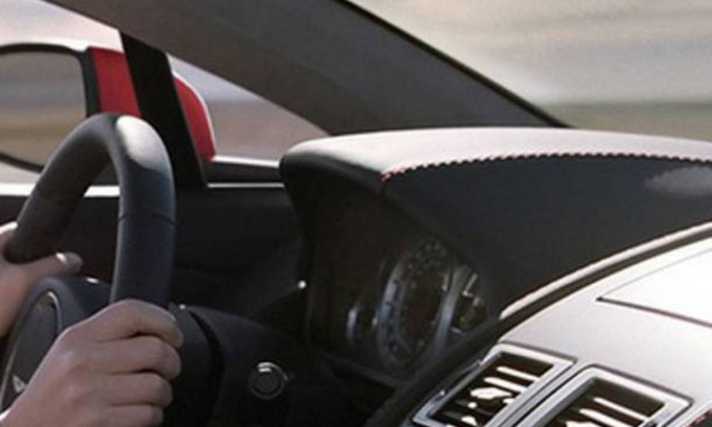 Aπεργία από σήμερα των εξεταστών υποψηφίων οδηγών