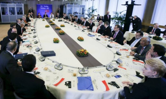 Λιτό το μενού στη Σύνοδο Κορυφής: Γλώσσα, μάνγκο και καφές