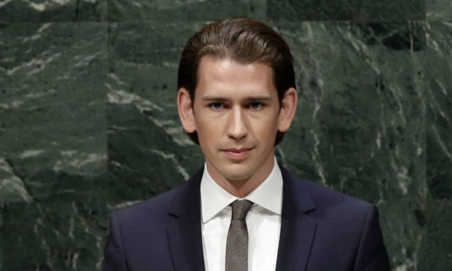 «Κλαίγεται» τώρα ο Κουρτς: Η Ελλάδα παίρνει όλη τη βοήθεια για τους πρόσφυγες και η Αυστρία τίποτα