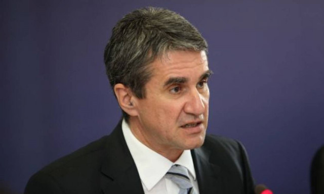 Γιατί αγχώθηκε ο Λοβέρδος;