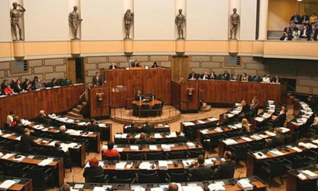 Φινλανδία: Συζήτηση στη βουλή για πιθανή έξοδο από την ευρωζώνη