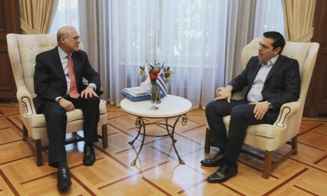 Γκουρία σε Τσίπρα: Χρειάζεται πολύ δουλειά για να κλείσει το ελληνικό πρόγραμμα (video)