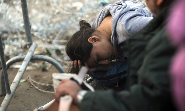 Συγκλονιστική εικόνα: Η δυστυχία της προσφυγιάς