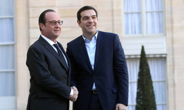 «Τετ-α-τετ» Τσίπρα με τους ευρωσοσιαλιστές στο Παρίσι