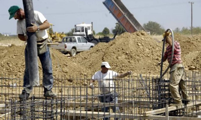 Με πτώση στον όγκο η ιδιωτική οικοδομική δραστηριότητα