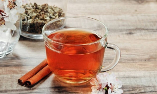 Με ποιες τροφές δεν πρέπει να συνδυάζετε το τσάι και γιατί