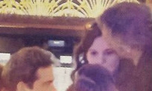 Τρυφερά φιλιά για Έλληνες ηθοποιούς που έκρυβαν μέχρι πρότινος τη σχέση τους! (φωτό)