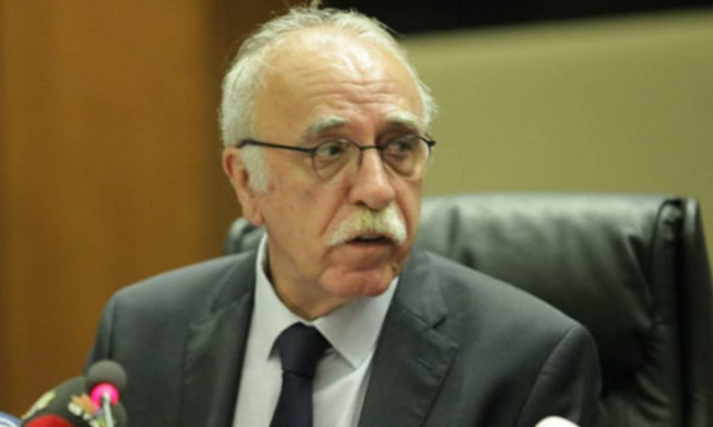 Βίτσας: Έως και δύο χρόνια θα μείνουν οι πρόσφυγες στην Ελλάδα