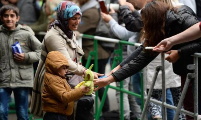 «Η γερμανική κυβέρνηση θα παραμείνει πιστή στην πολιτική της παρά τα εκλογικά αποτελέσματα»