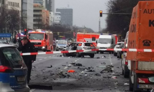 Συναγερμός στο Βερολίνο - Έκρηξη με ένα νεκρό (pics+vid)