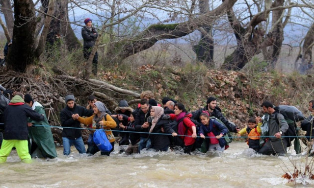 Επιστρέφουν στην Ειδομένη οι πρόσφυγες που είχαν φτάσει στο χωριό Χαμηλό